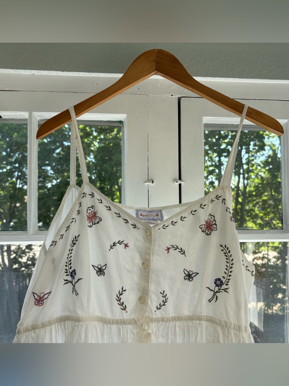 Vintage Embroidered Dress - Picture 2 of 2